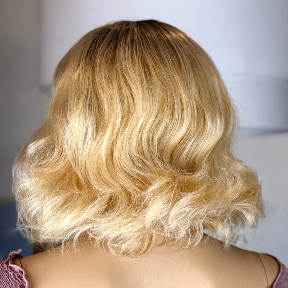 Blonde Ombre Wig Dark Roots Wavy - Picture 1 of 9